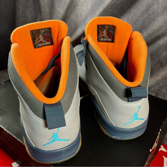 used jordan 10 bobcats size 11 - Picture 3 of 7
